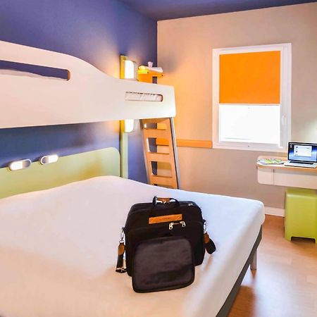 Ibis Budget Porte De Camargue Saint-Martin-de-Crau Exteriör bild
