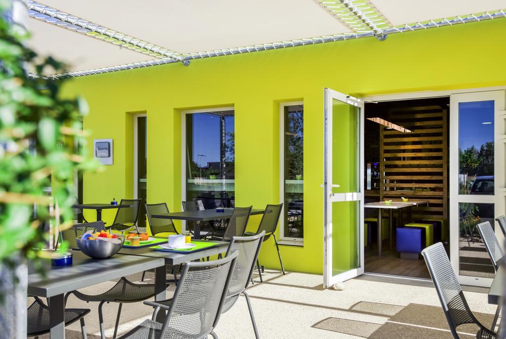 Ibis Budget Porte De Camargue Saint-Martin-de-Crau Exteriör bild